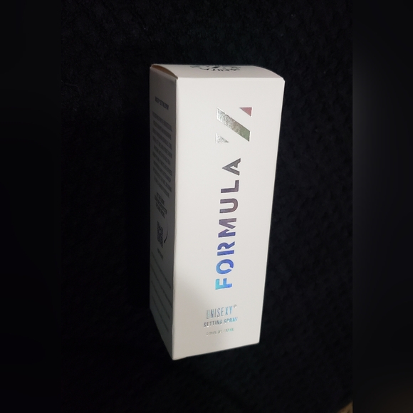 FORMULA Z UNISEXY SETTING SPRAY - Picture 3 of 6